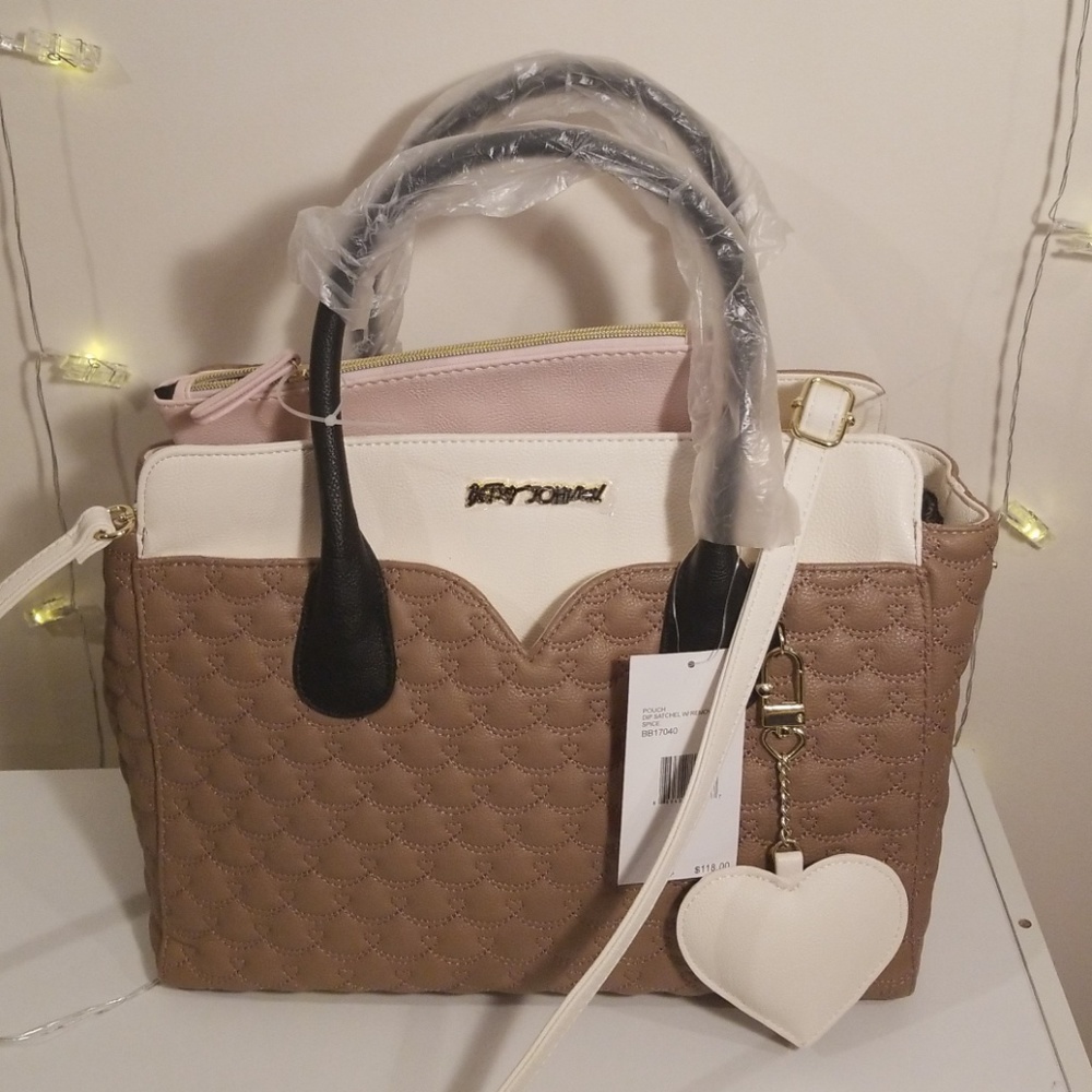 Betsey Johnson Bag w/wallet and keychainNWT